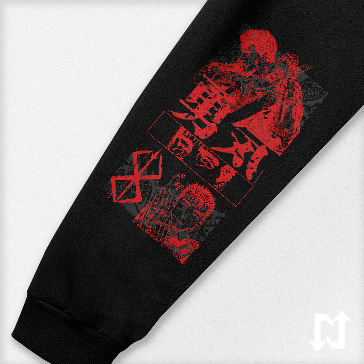 Sudadera oversize negra inspirada en el senõr Guts del anime y manga de Berserk. Cómoda, suave al tacto y de alta calidad.